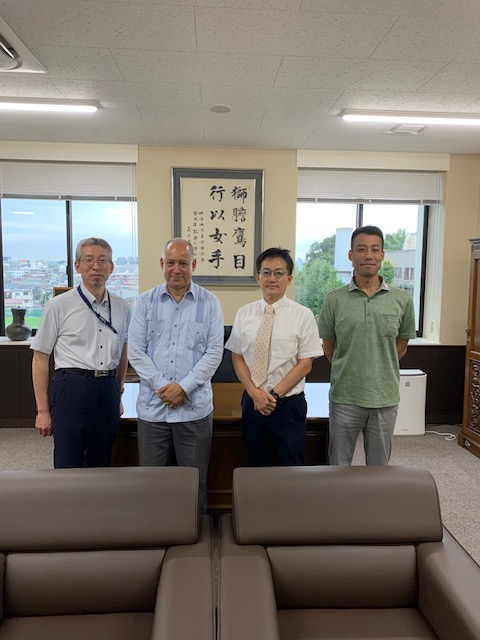 Working Meeting with the School of Medicine at Chiba University